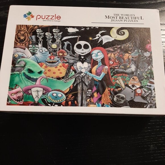 Nightmare before Christmas Jack And Sally 500 piece jigsaw puzzle - Picture 1 of 3